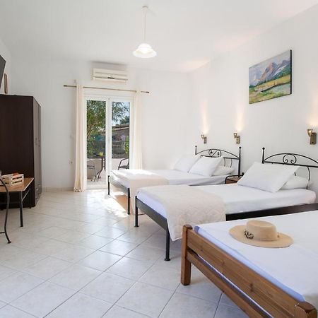 Spacious Studios Lefkada Mountain View Near Beach Dragano Kültér fotó