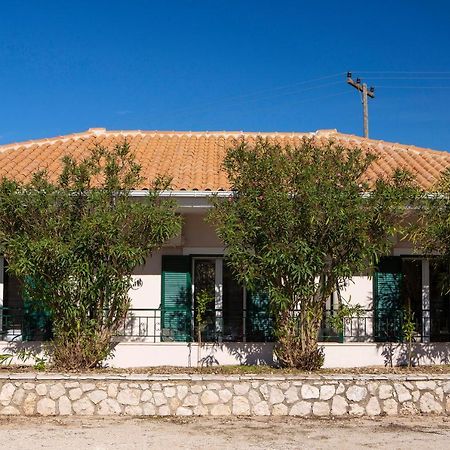 Spacious Studios Lefkada Mountain View Near Beach Dragano Kültér fotó