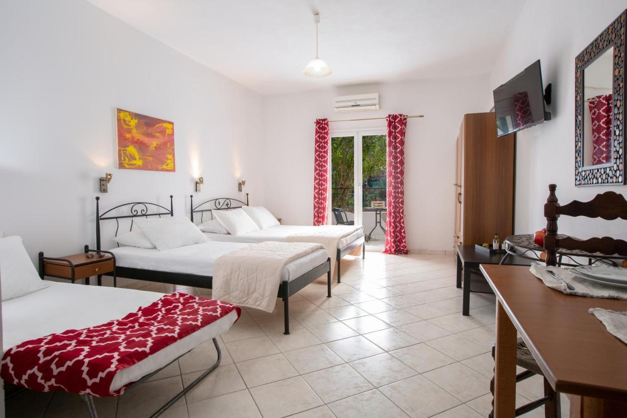 Spacious Studios Lefkada Mountain View Near Beach Dragano Kültér fotó